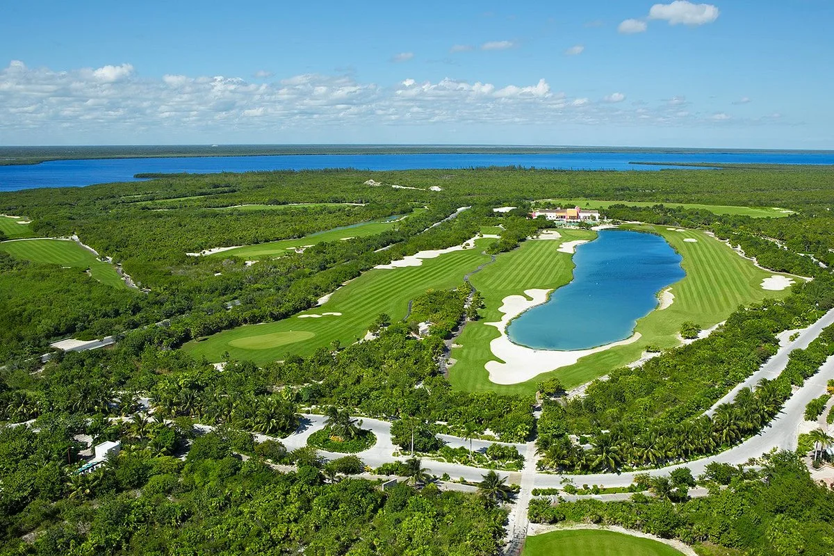 Playa Mujeres Golf Club 15 Min Walk