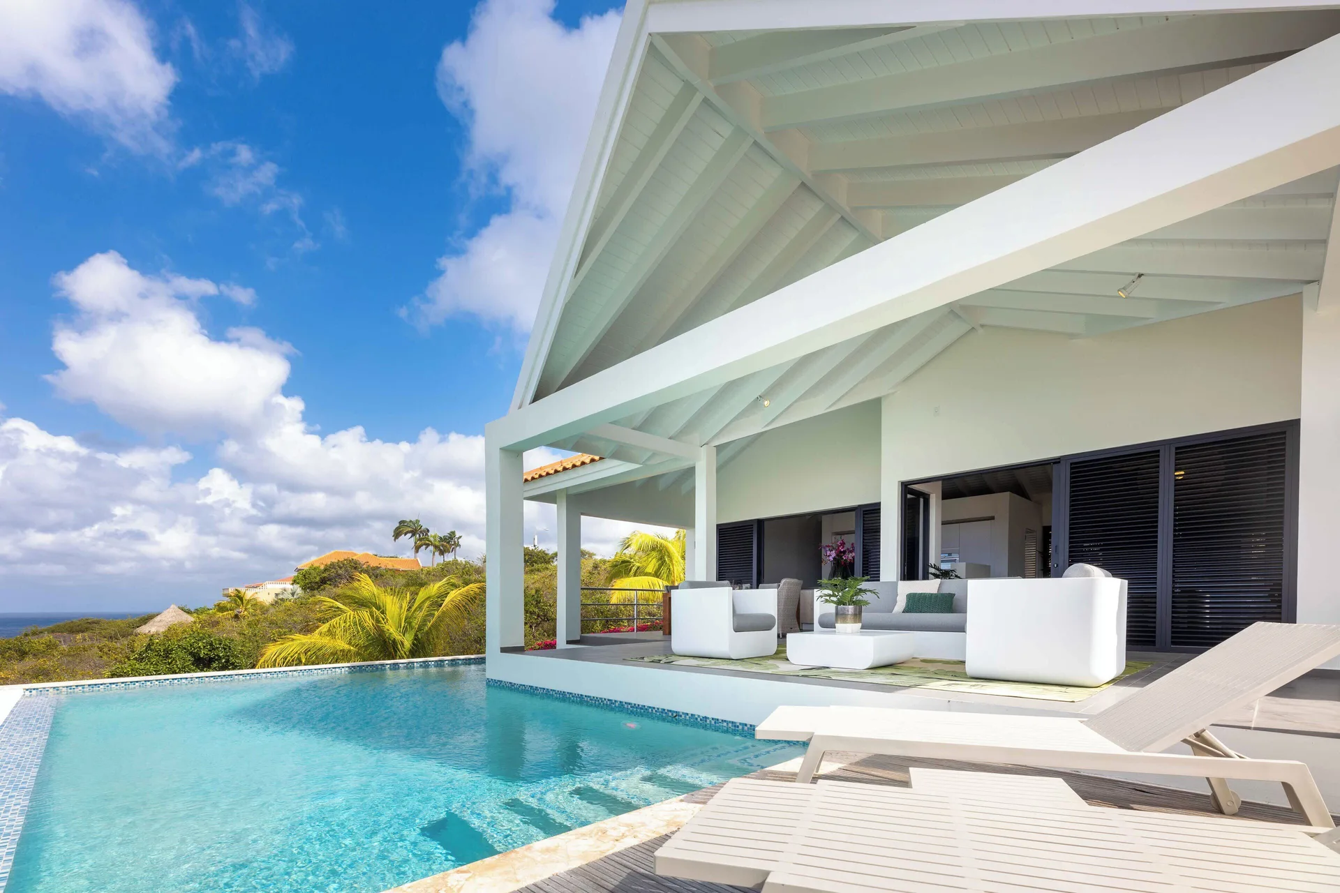 Coral Estate Holidays vacation rentals with private villas, ocean views, and quiet west coast setting