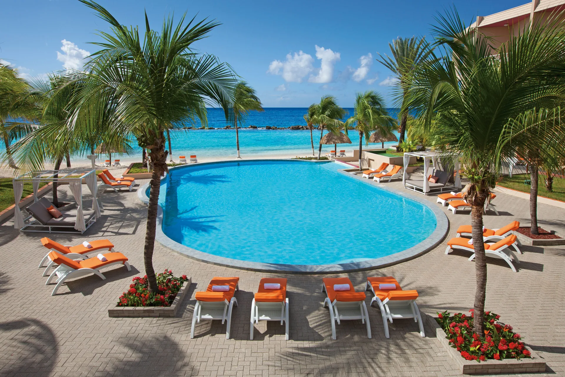 Sunscape Curacao Resort Spa and Casino all-inclusive beachfront resort with family activities and diving access