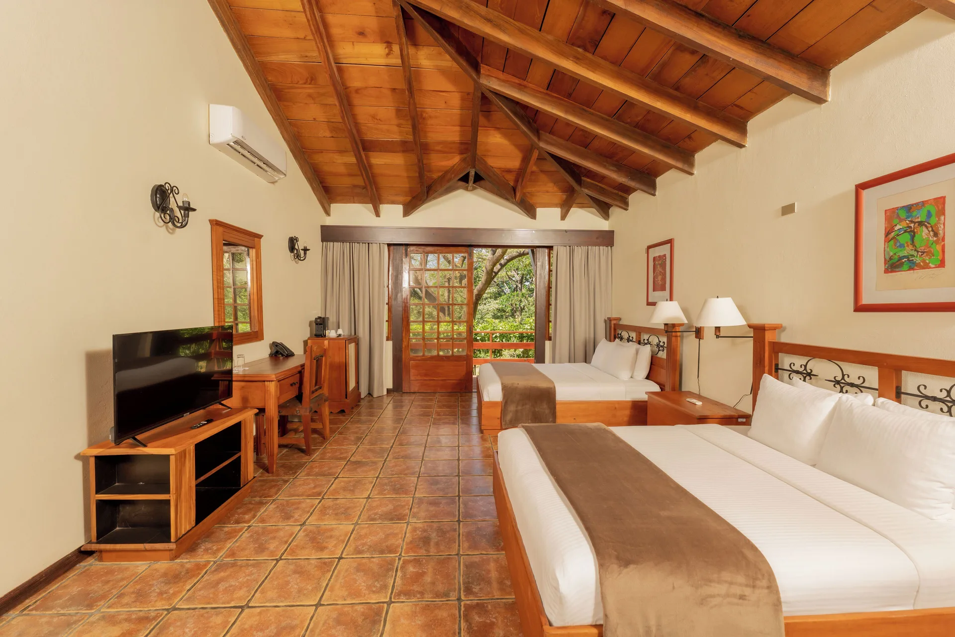 Villa Terrace Garden View room with two beds and balcony at Borinquen Thermal Resort.