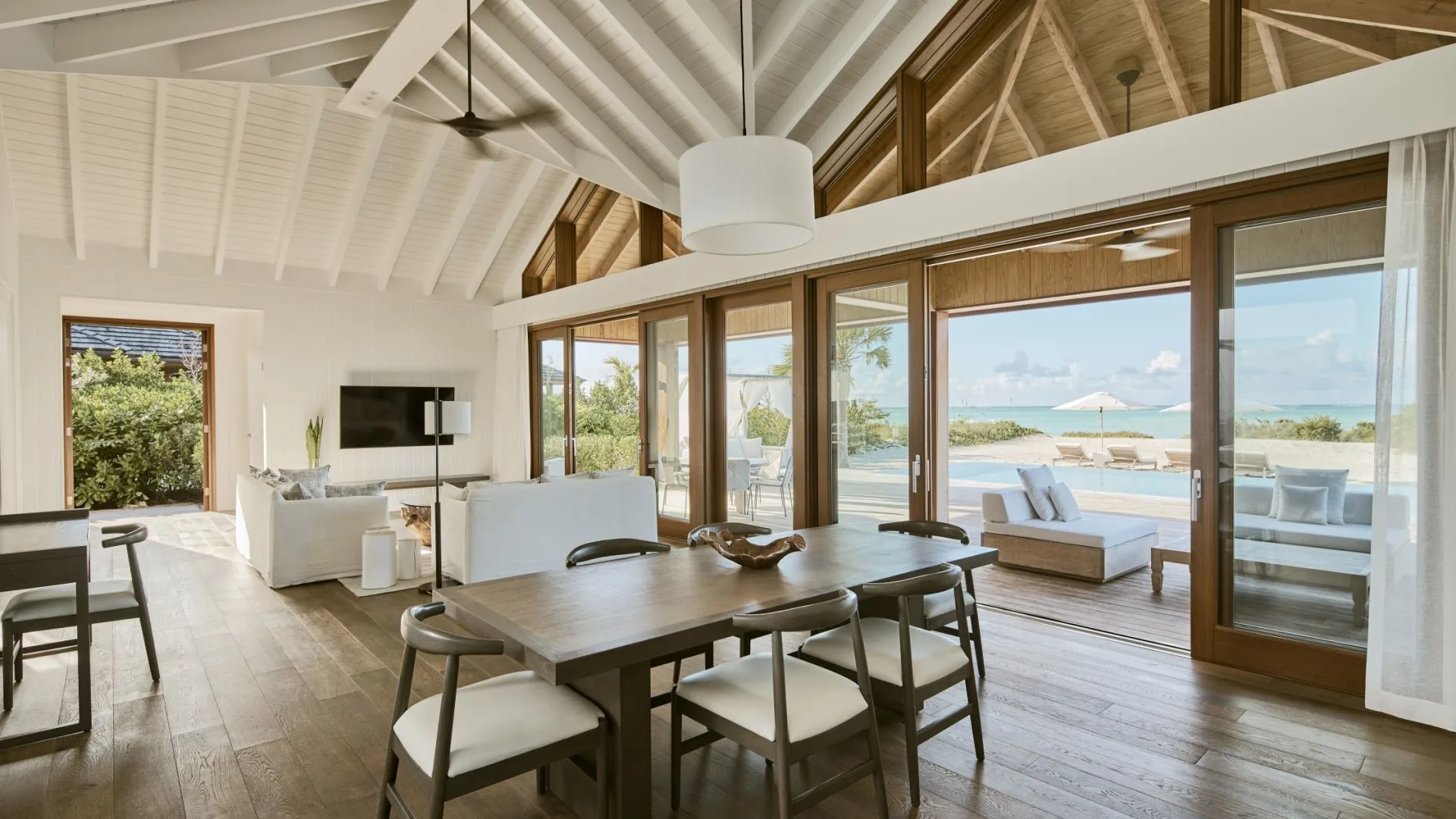 Two Bedroom Beach House Official 4