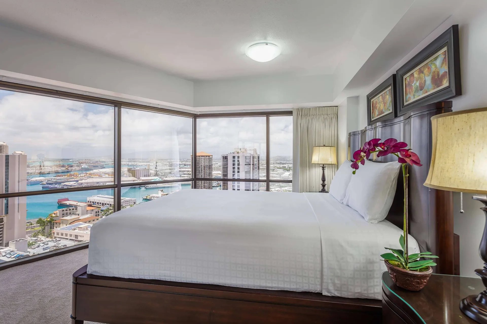 Aston at the Executive Centre Hotel downtown Honolulu lodging with city views and business access