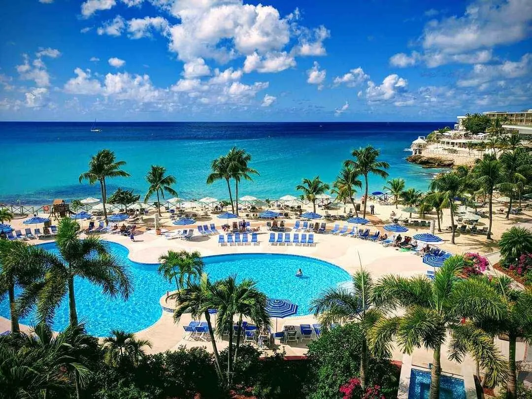 Royal Islander Resort La Plage Maho Beach resort with beachfront access and airport views