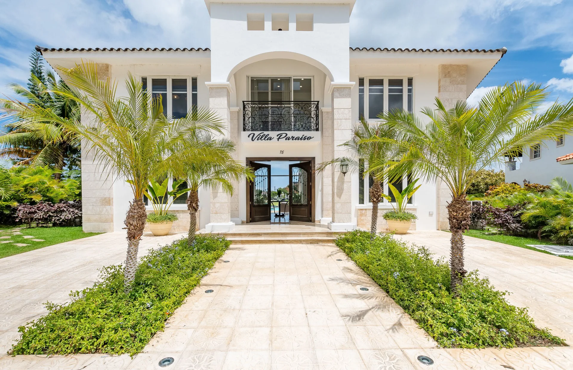 Amazing Private Villa with Chef and Maids Punta Cana rental with staffed service and private pool setting