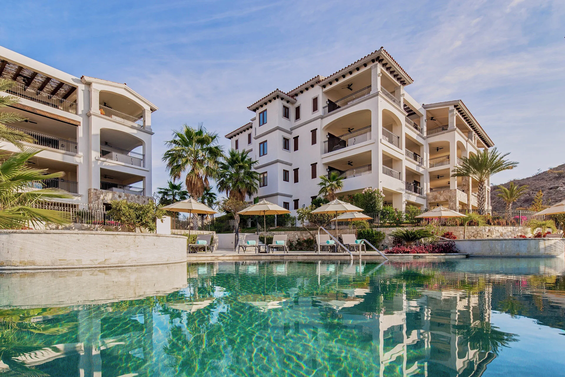 Live Aqua Private Residences Los Cabos luxury residence resort with spacious suites and ocean views
