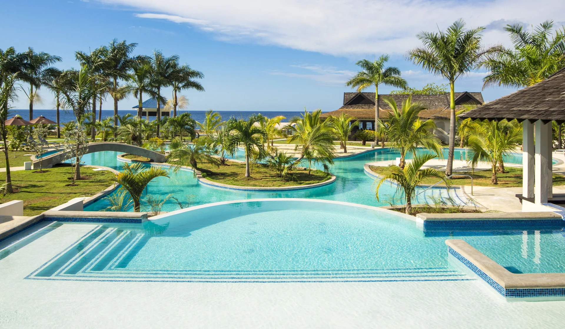 The Cliff Hotel boutique oceanfront hotel on Negril West End with dramatic cliff views