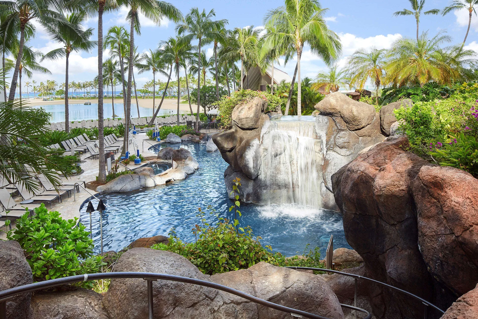 Hilton Grand Vacations Club Grand Waikikian Honolulu suite resort with Waikiki tower setting