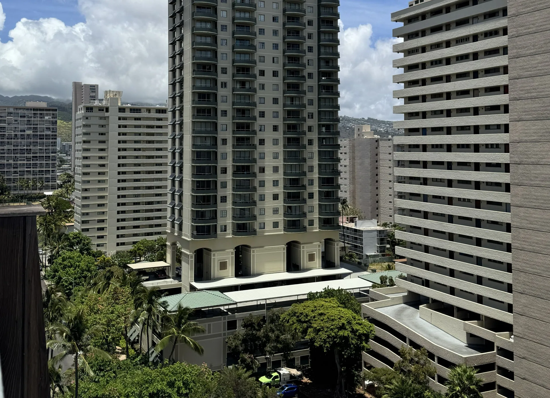Penthouse Hoku Terrace ADA city view between high-rise buildings at Hotel La Croix.