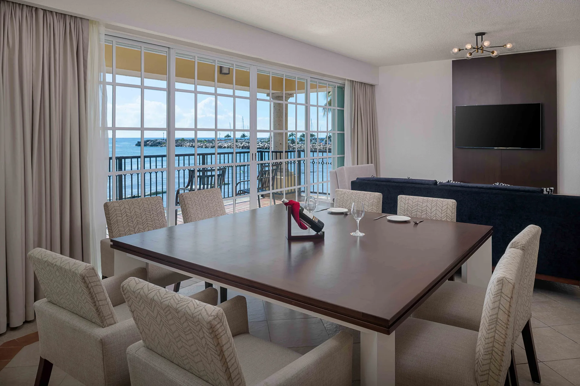 Three Bedroom Suite Platinum Official 5