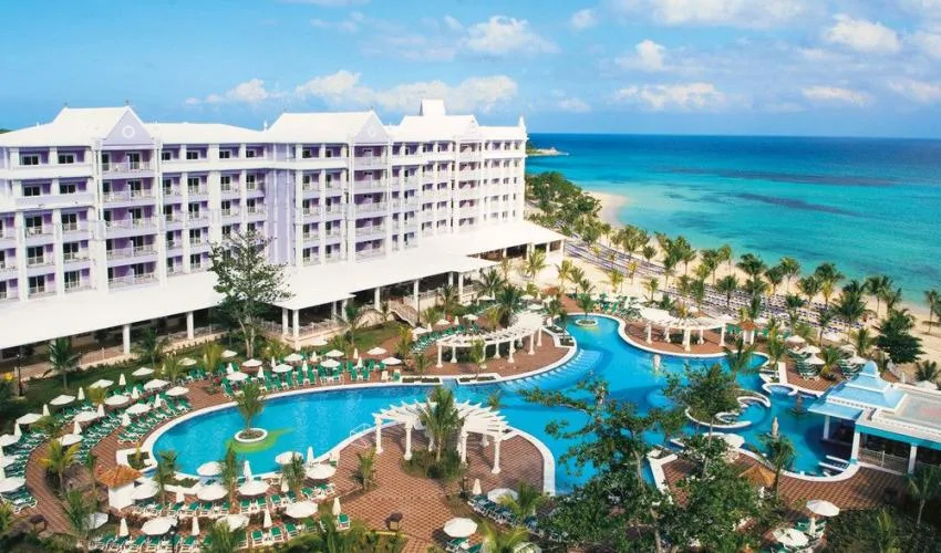 Reggae Venue at Hotel Riu Ocho Rios