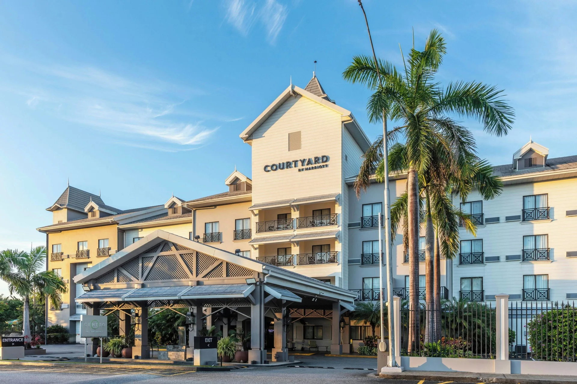Courtyard resort
