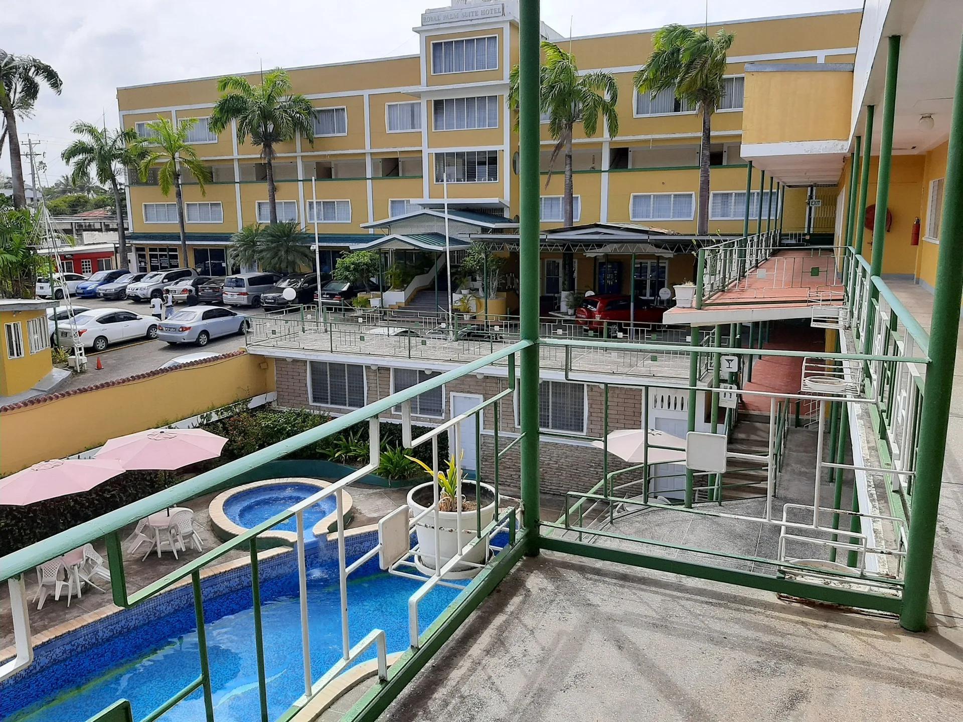 Royal Palm Suite Hotel resort