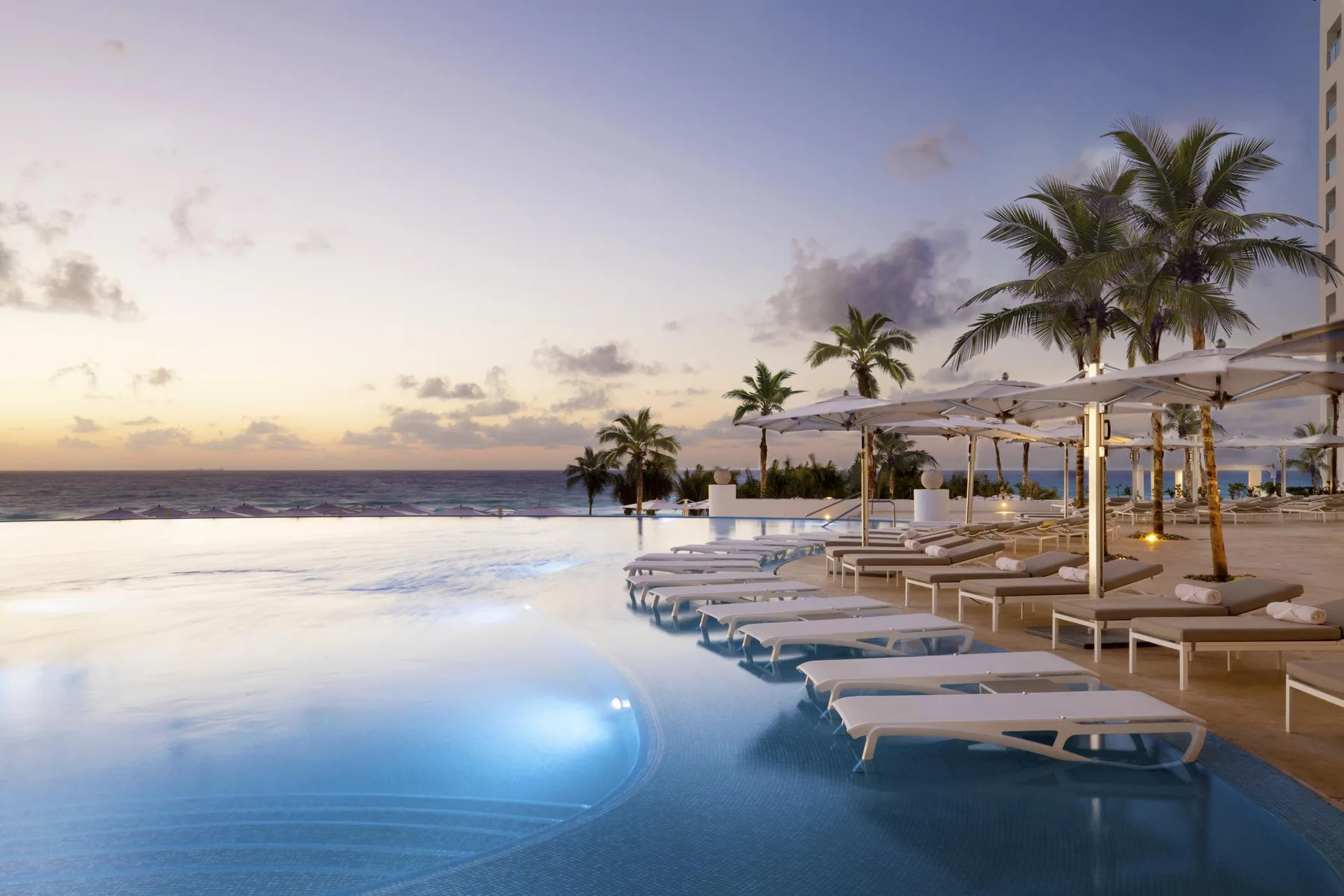 Le Blanc Spa Resort Cancun adults-only luxury all-inclusive with pristine beach, world-class spa, and elegant beachfront setting in Cancun's Hotel Zone.