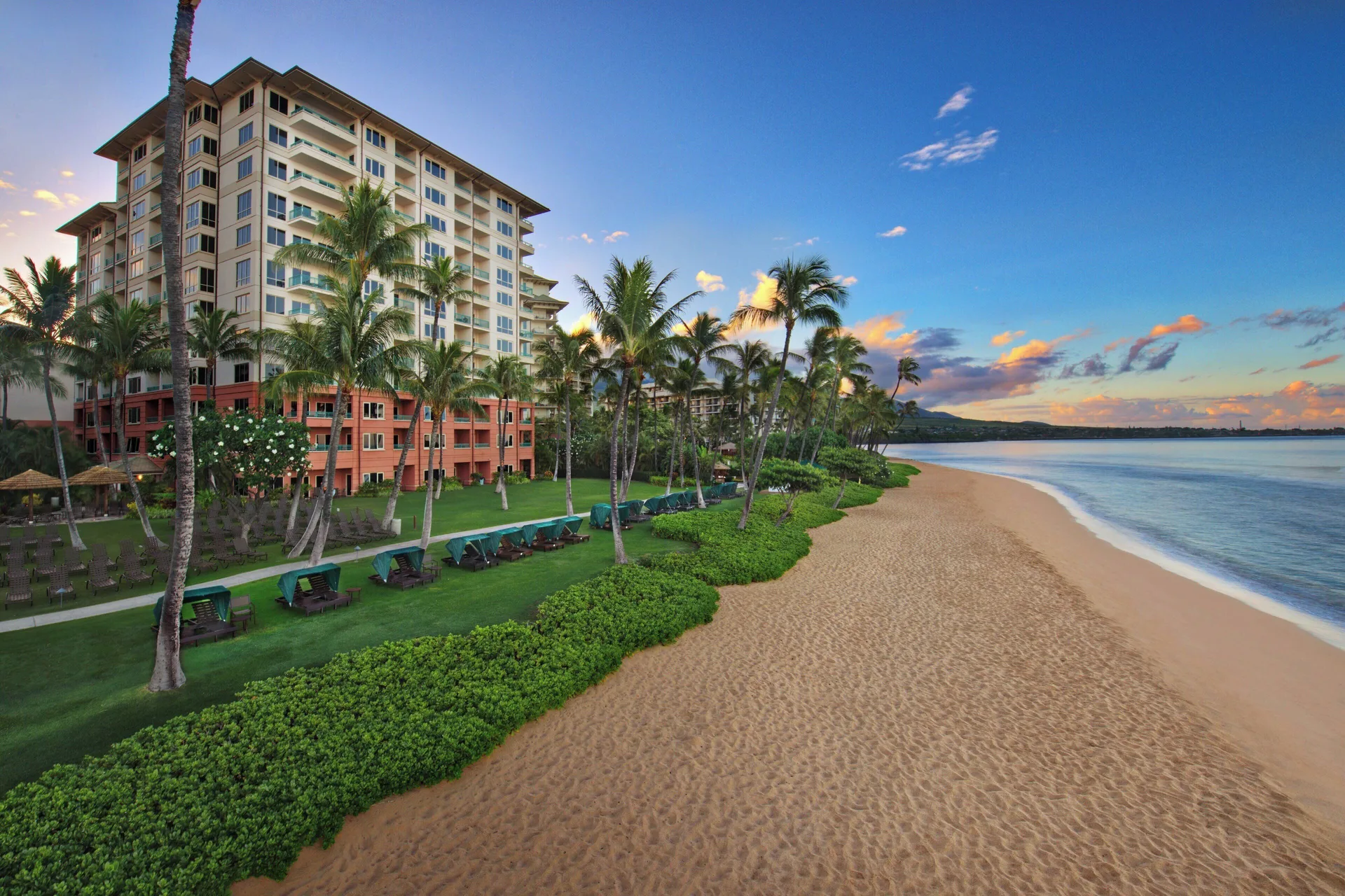 Marriott's Maui Ocean Club Lahaina and Napili Towers Kaanapali resort with villa-style accommodations