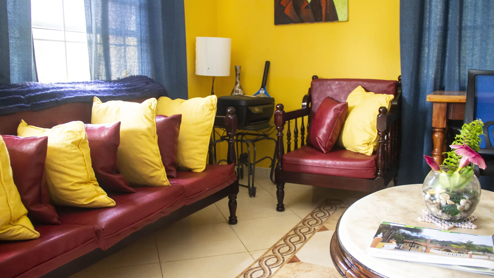 El Castilito vacation villa with private residential style and relaxed Jamaica atmosphere