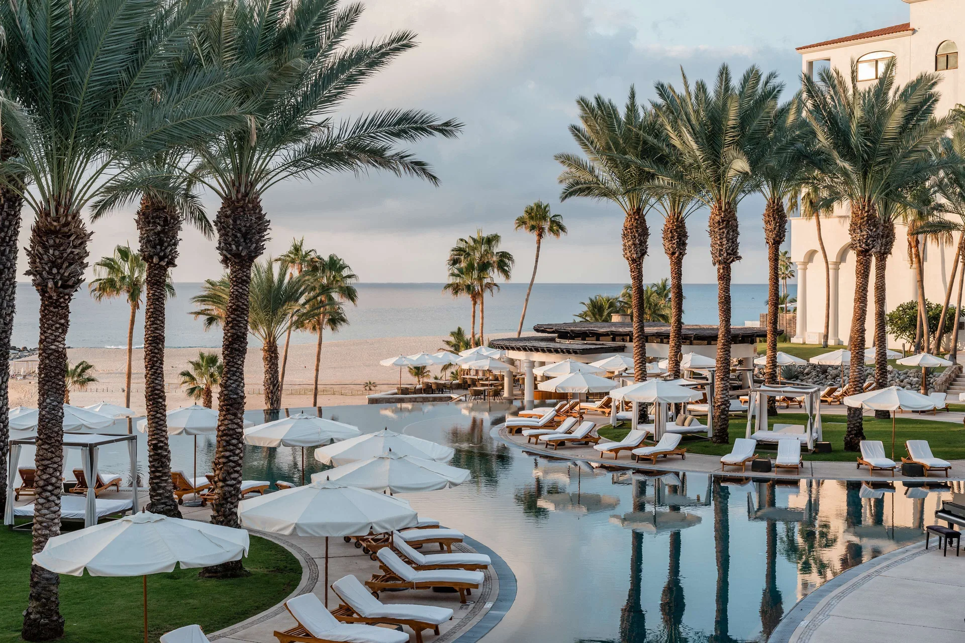 Hilton Los Cabos beachfront resort with family-friendly pools and Sea of Cortez views