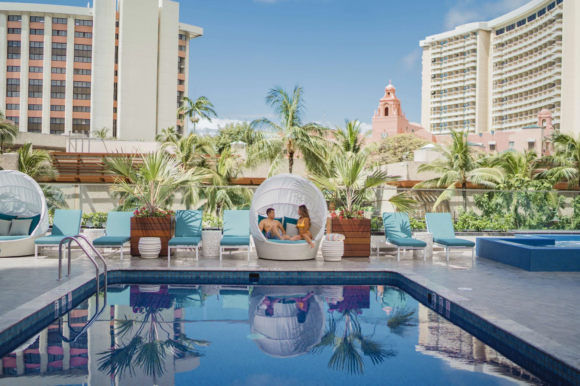 OUTRIGGER Waikiki Beachcomber Hotel resort