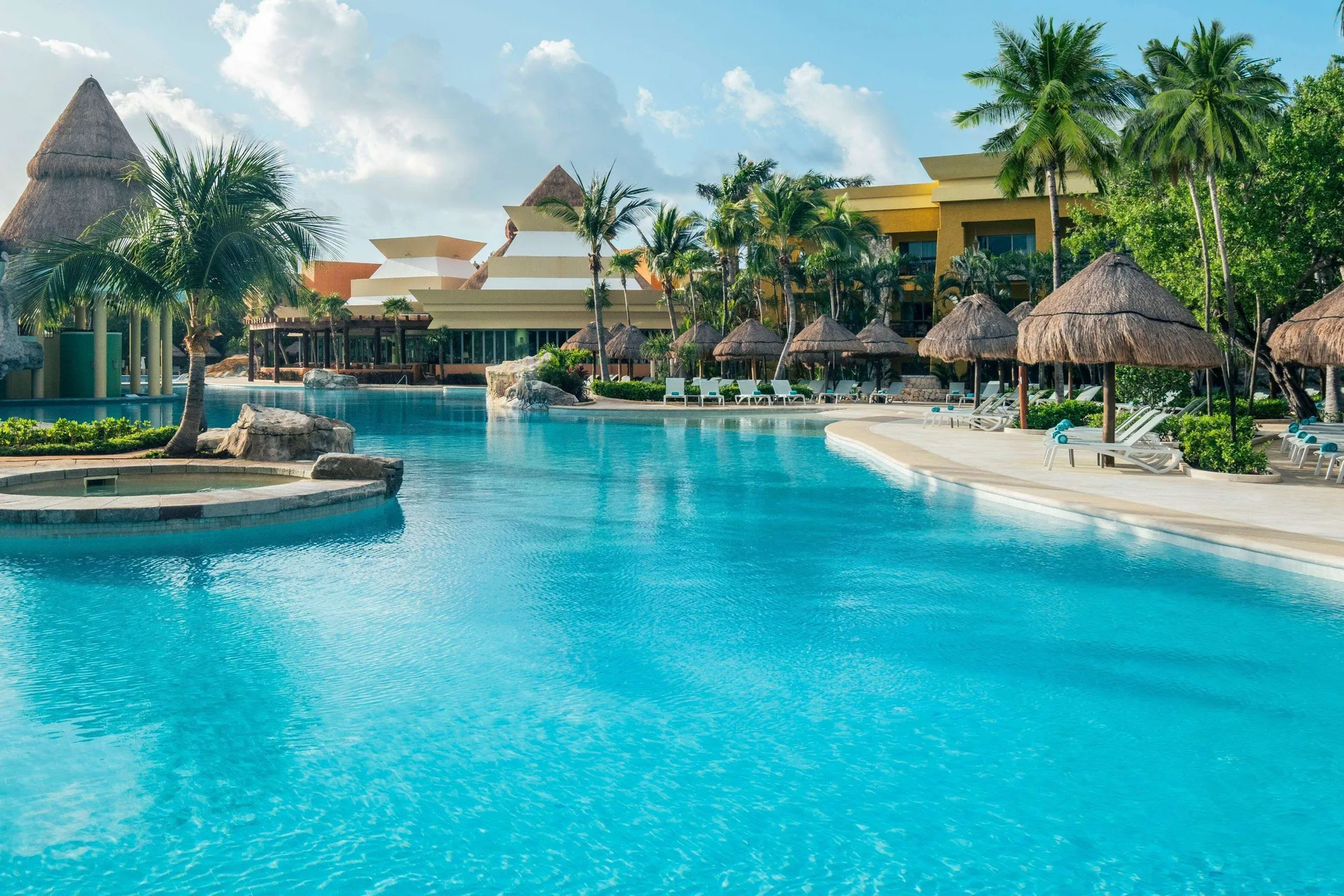 Iberostar Selection Paraíso Lindo family all-inclusive resort with pools beach access and Mayan-inspired design