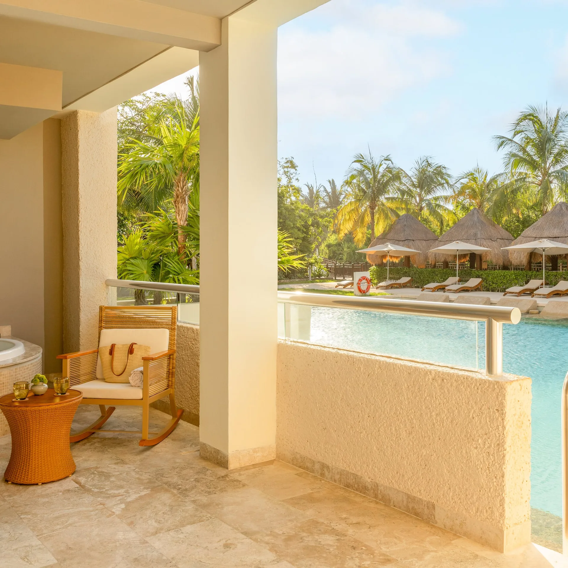 The Reserve Master Suite Swim Up Official 2