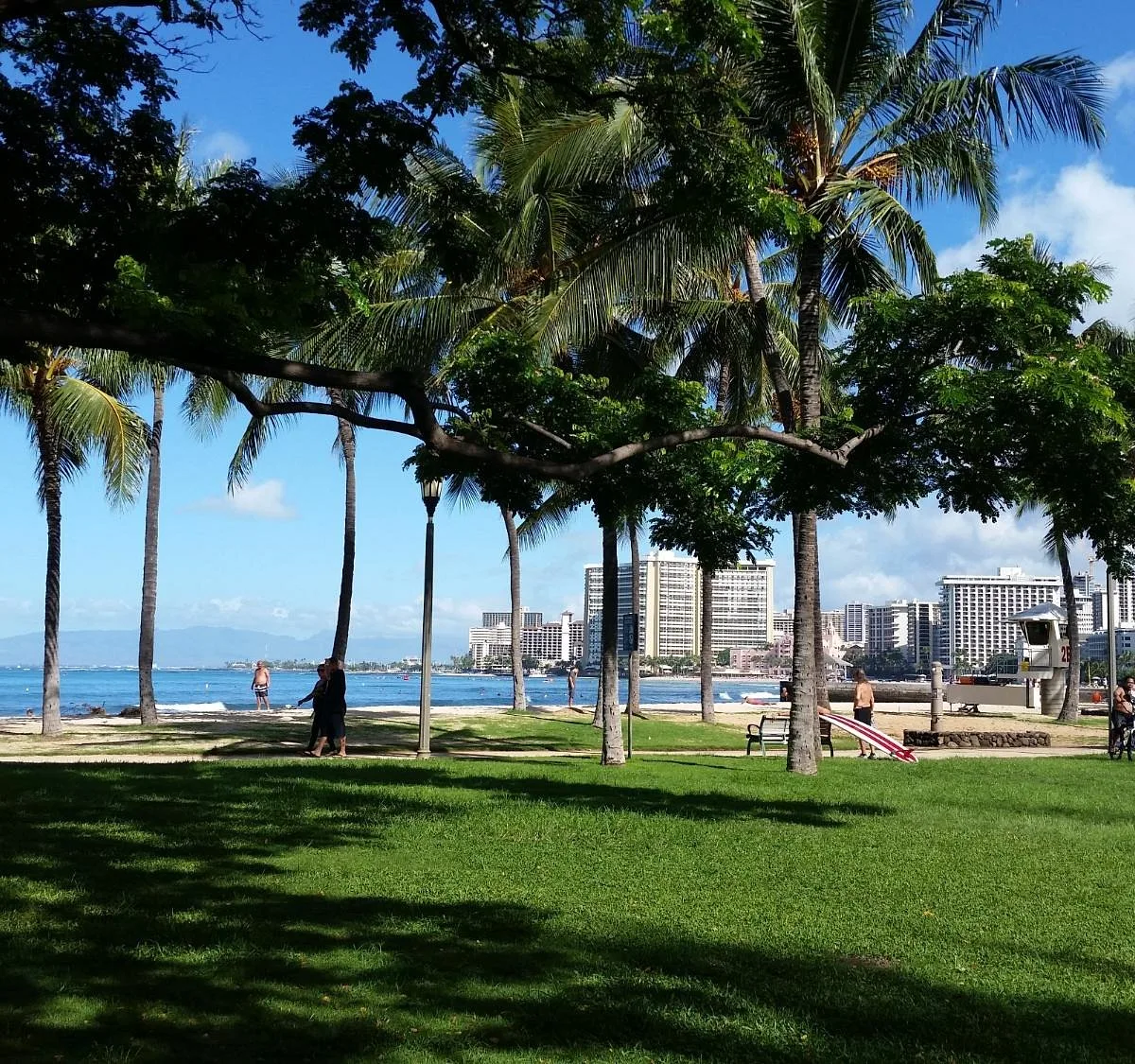 Queen Kapiʻolani Regional Park near Queen Kapiolani Hotel