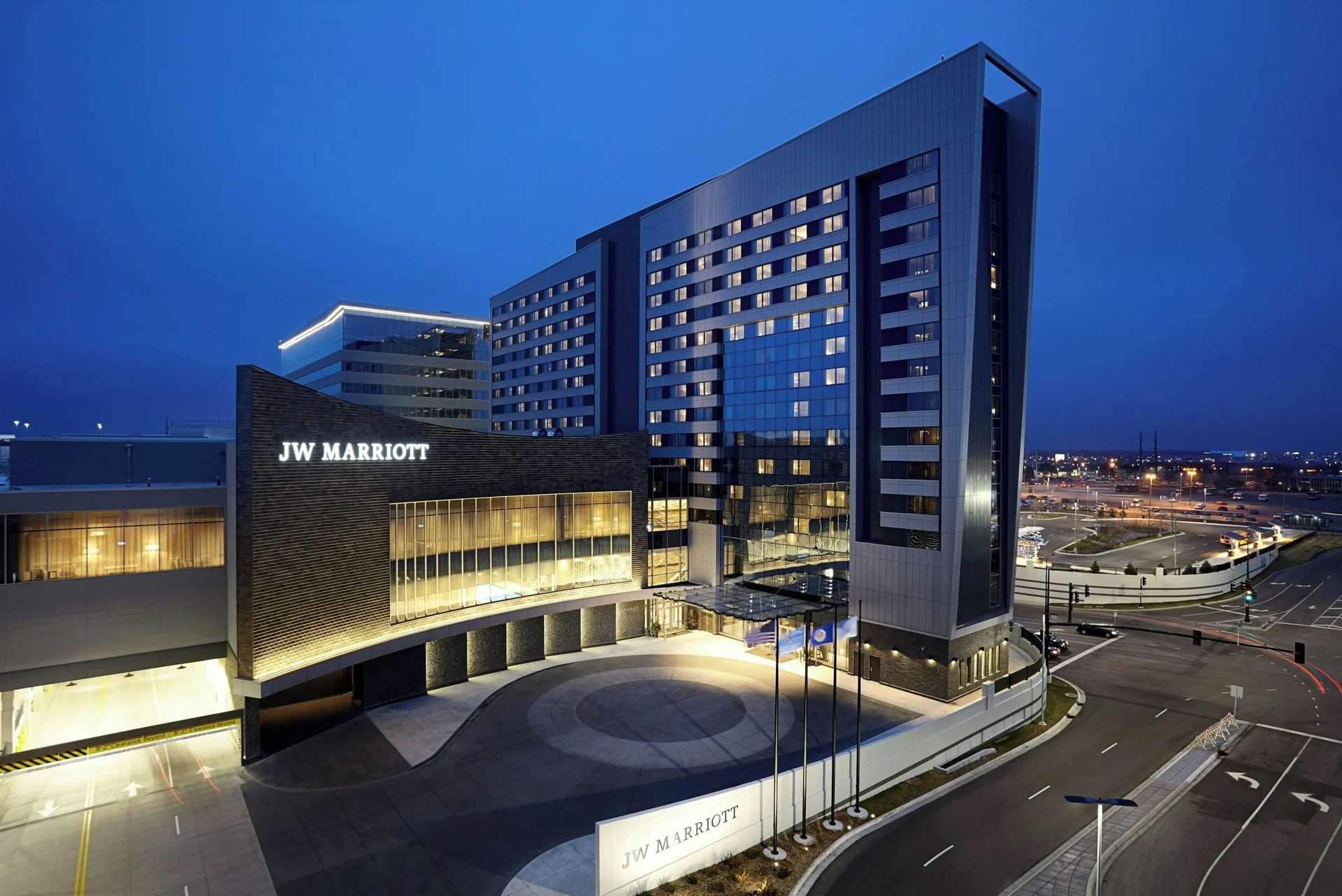JW Marriott Minneapolis Mall of America resort