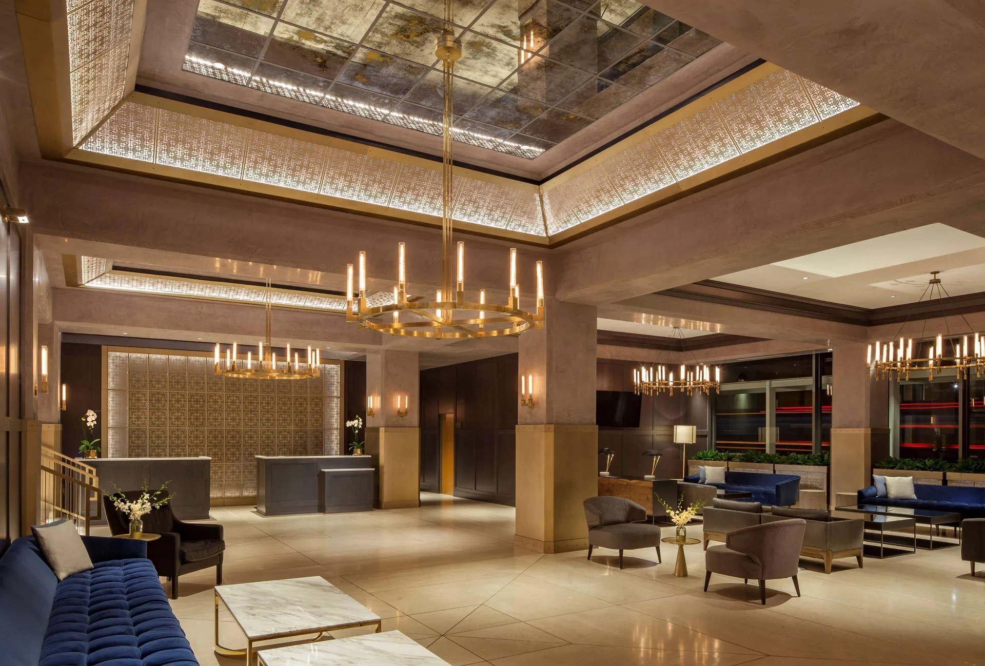 The Marquette Hotel, Curio Collection resort
