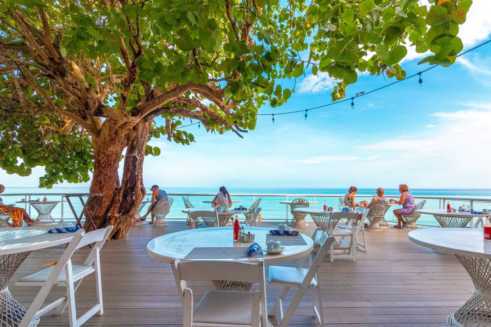 Travellers Beach Resort casual beachfront hotel with family-friendly rooms and pool