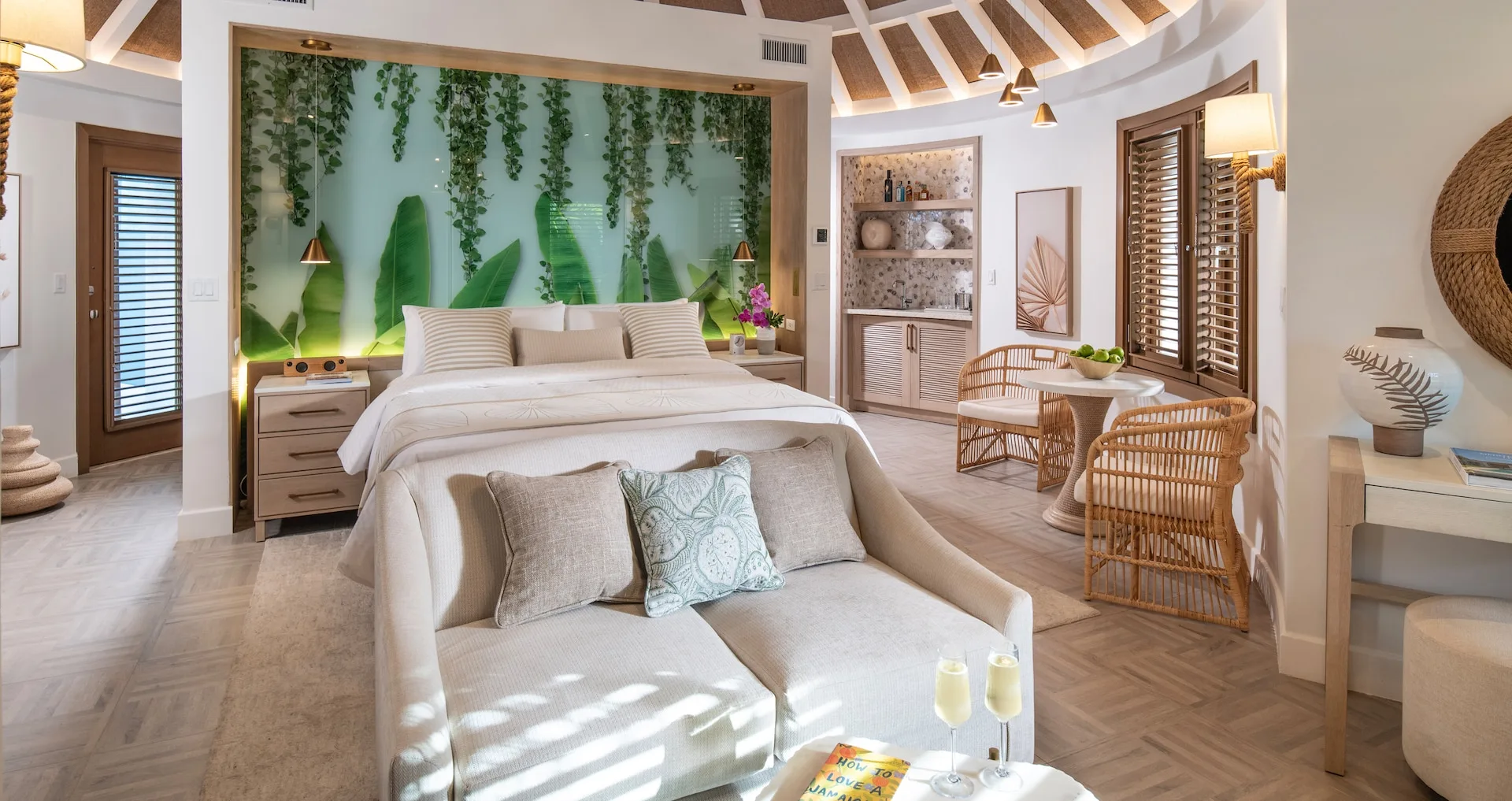 Coyaba Villa Swim Up Rondoval Butler Suite W Private Pool Sanctuary Official 2