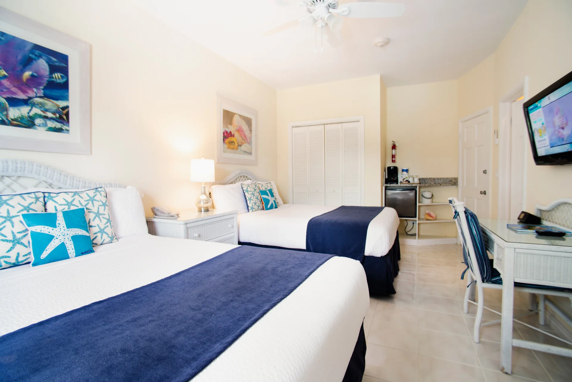 Hotel Bedroom Official 4