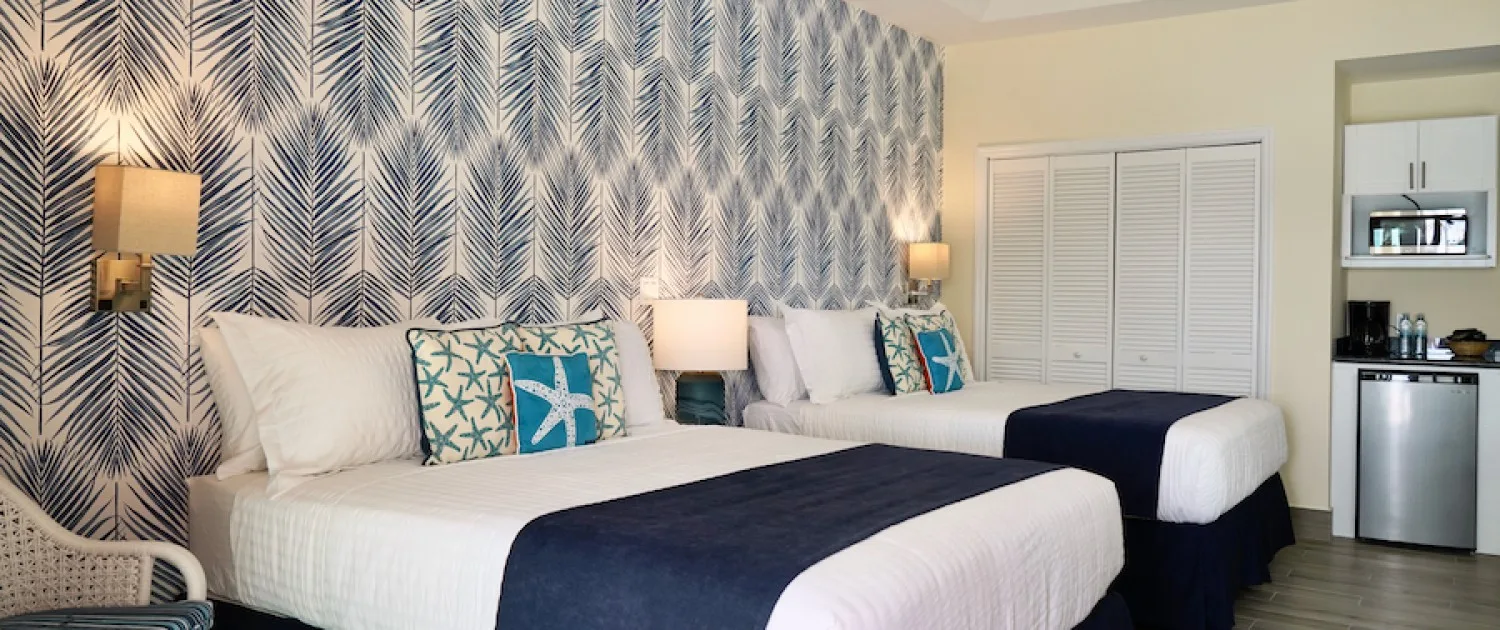 Lagoon Beach Deluxe Hotel Bedroom Official 3