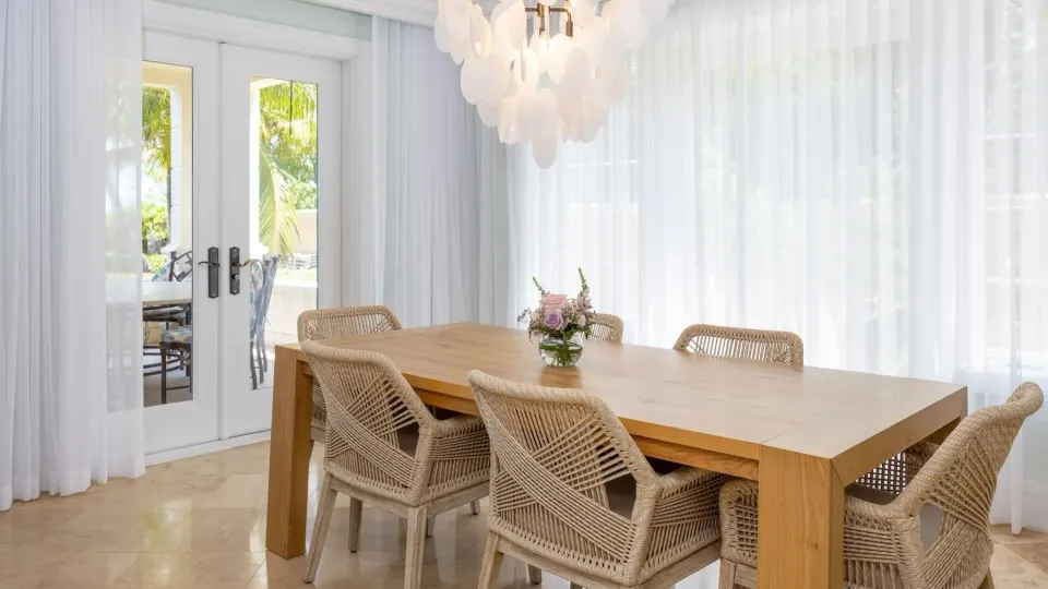 Three Bedroom Beachfront Suite Official 3