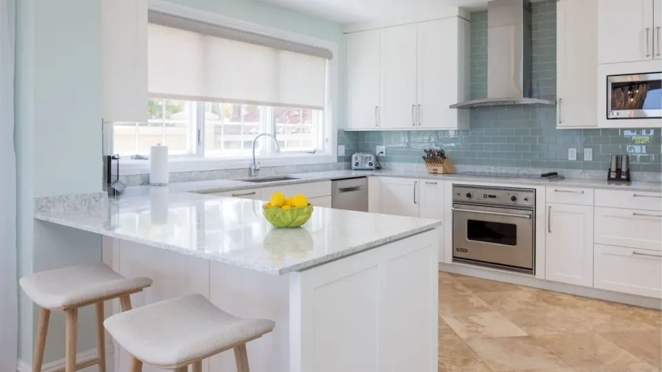 Three Bedroom Beachfront Suite Official 5