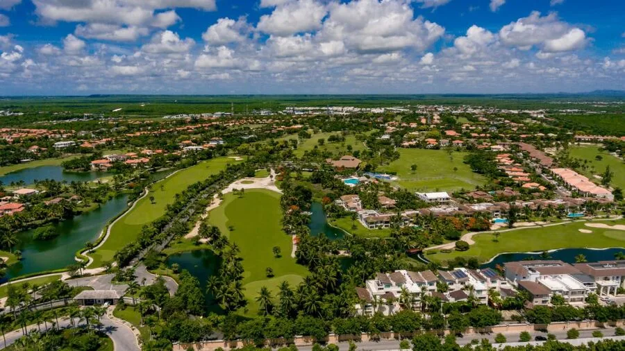 Cocotal Golf And Country Club 5 Min Drive