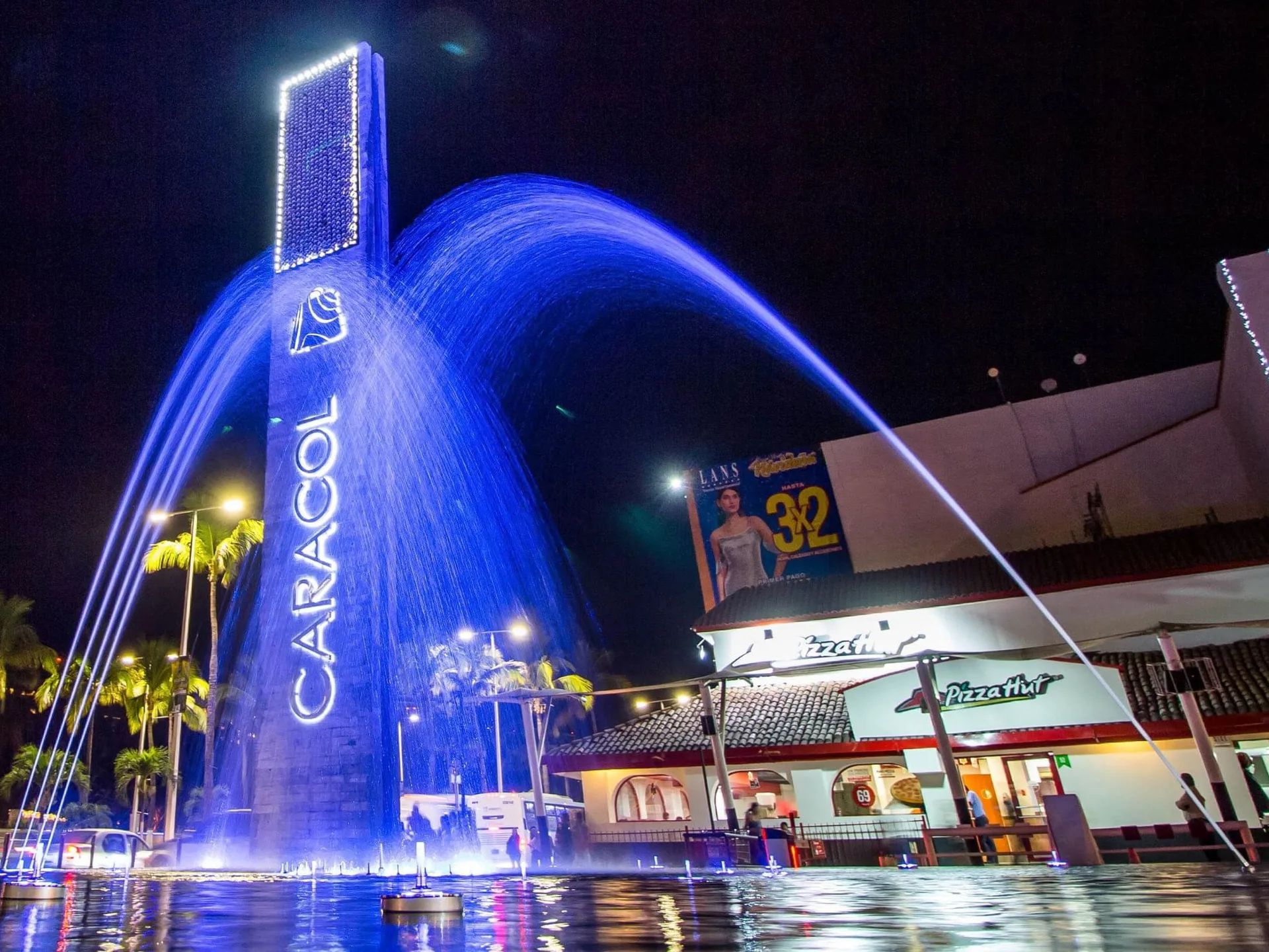 Plaza Caracol 5 Min Walk