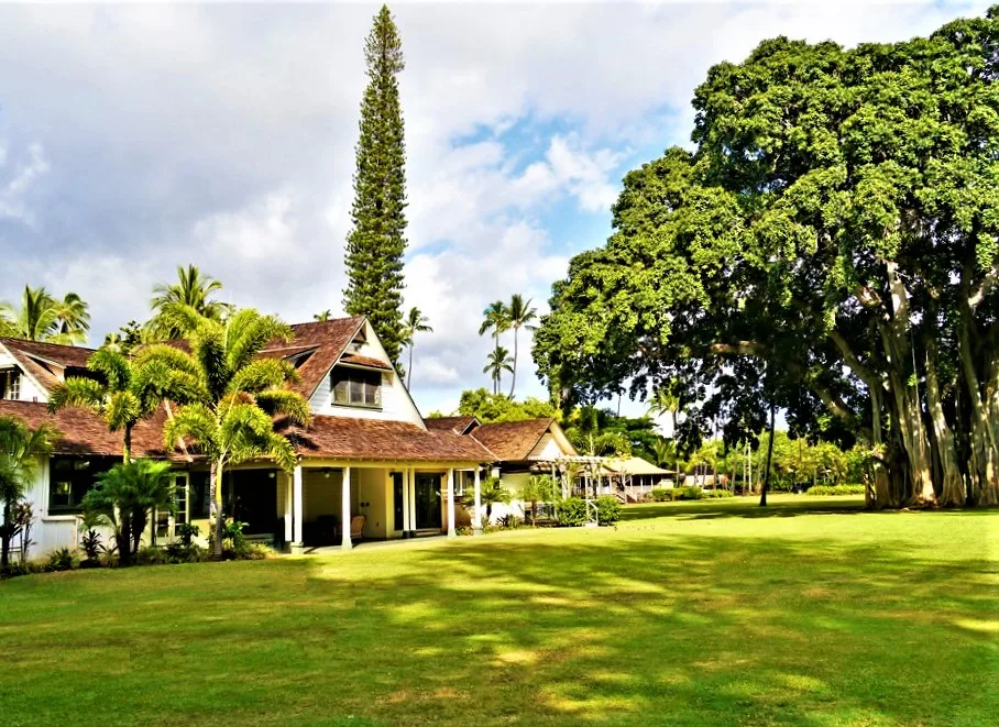 Manager's Cottage (Oceanfront Lawn & Banyan Tree) Venue at Waimea Plantation Cottages